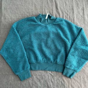 Fabletics cropped Sherpa sweatshirt